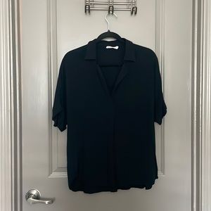 Knitted short sleeve Tunic with Button back